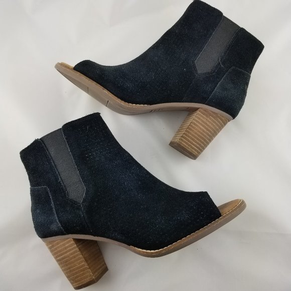Toms | Majorca Peep Toe Bootie Suede Perforated - Picture 2 of 8